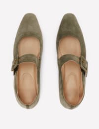 靴 CHISEL TOE MARY JANE / BLACK 24.5 Vic Chisel Toe Mary Janes - Deep Olive | Boden USA