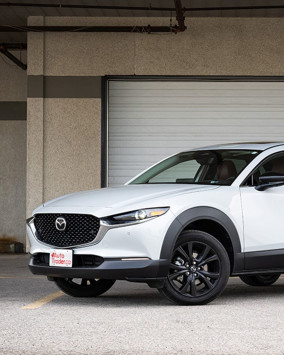 2022 Mazda MX-30 EV Crossover Electric SUV | Mazda Canada