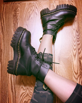 Botas con plataforma Audrick de piel Nappa en Negro Martens