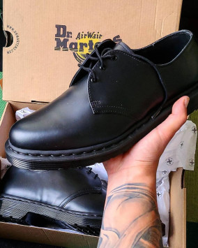 靴 Dr. Martens 1461 MONO Dr martens 1461 Mono shoes Black | Dressinn