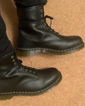 Vegan 1460 Felix Lace Up Boots in Black | Dr. Martens