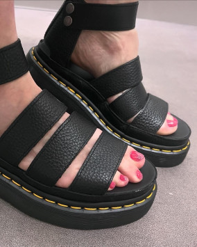 Clarissa II Women's Leather Platform Sandals in Black Milled Nappa