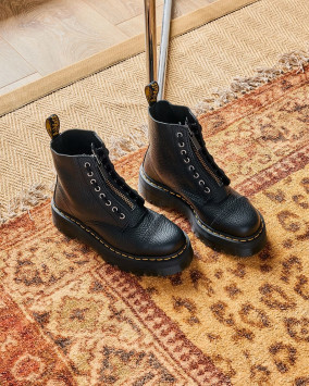 Womens Black Dr Martens Sinclair Boots | schuh