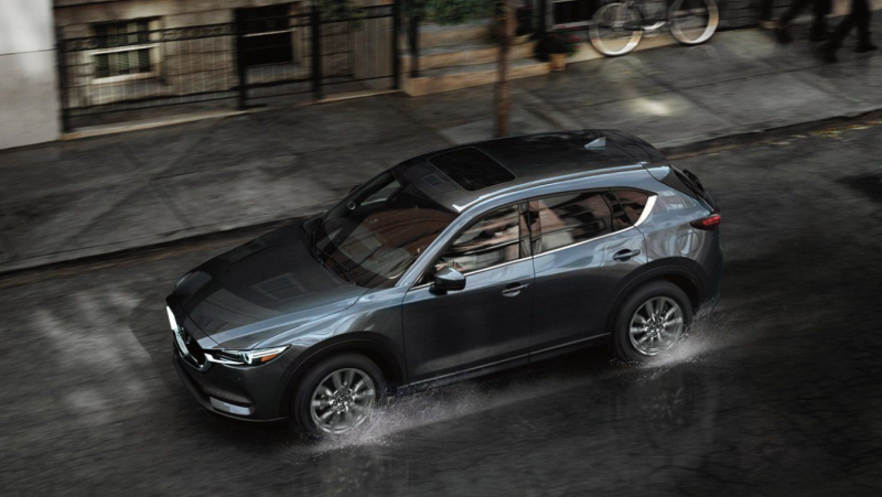 21 5 Cx 5 5 Seater Compact Suv Mazda Canada Mazda Cx 5 Vs Honda Cr V Which One Is Right For You